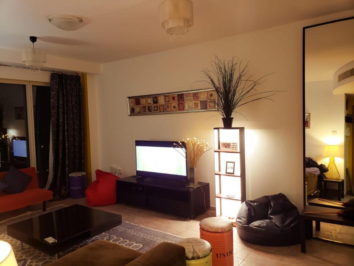 Travelers Backpackers Hostel Dubai Exterior photo